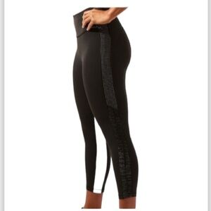 Athleta Black and White Hiit It Mesh Capri Cropped Leggings size XS